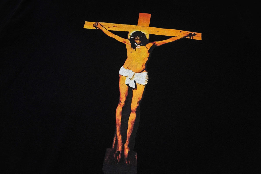 THAT'S A AWFUL LOT OF COUGH SYRUP Free Jeff Crucifix Graphic T-Shirt — detail
