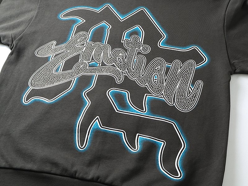 MIXED EMOTION Diamond Graphic Zip-Up Hoodie — detail
